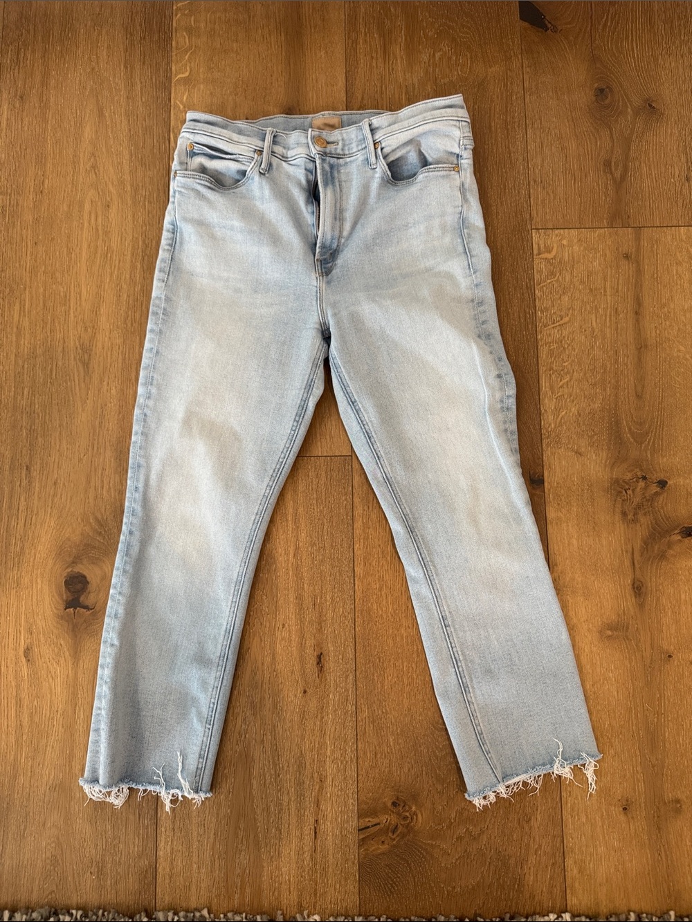 MOTHER The Mid Rise Dazzler Crop Fray - Light Blue Cropped Frayed Hem Jeans
